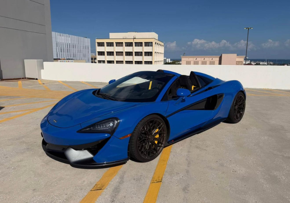 McLaren 570s available for rent in Tampa by Pax Luxury Car Rentals